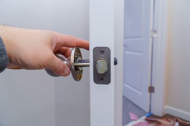 charleston home lock installation